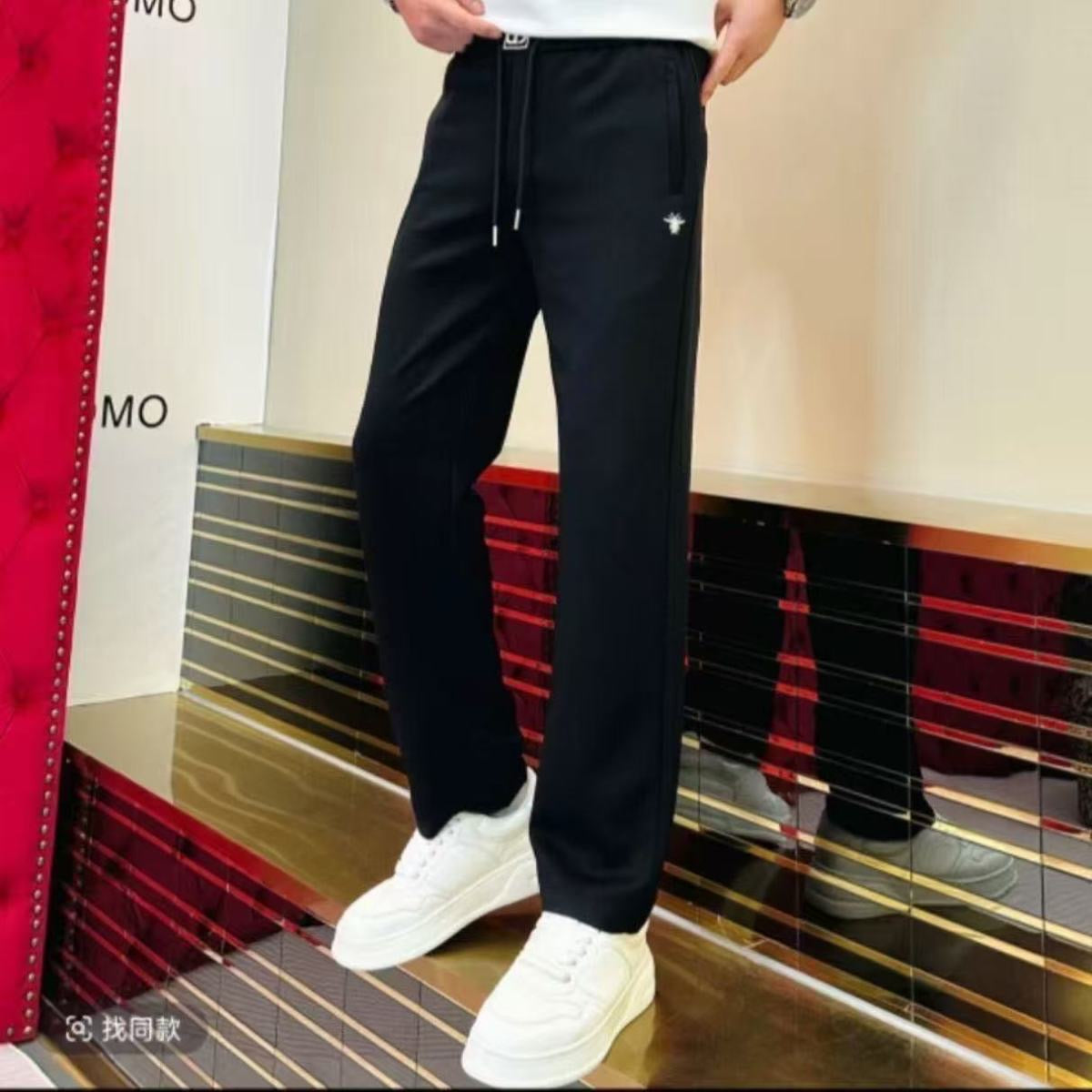 Men’s Black Straight Fit Premium Track Pant